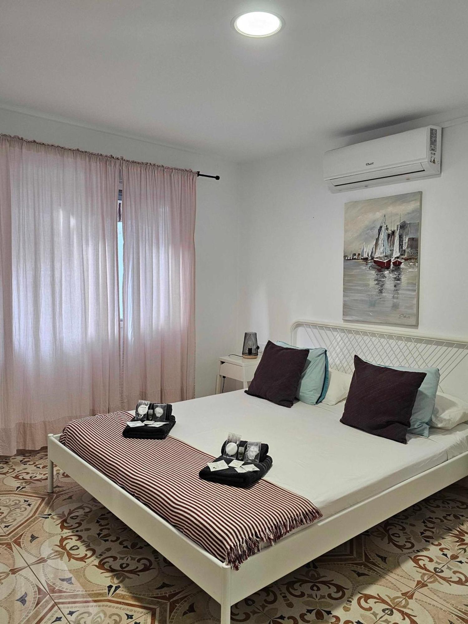 Suncastle Apartamentos Alicante -With Sunny Rooftop Terrace And Barbecue Exteriér fotografie