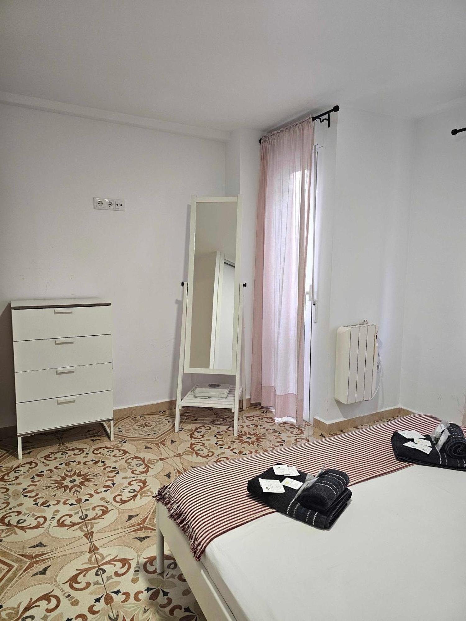 Suncastle Apartamentos Alicante -With Sunny Rooftop Terrace And Barbecue Exteriér fotografie