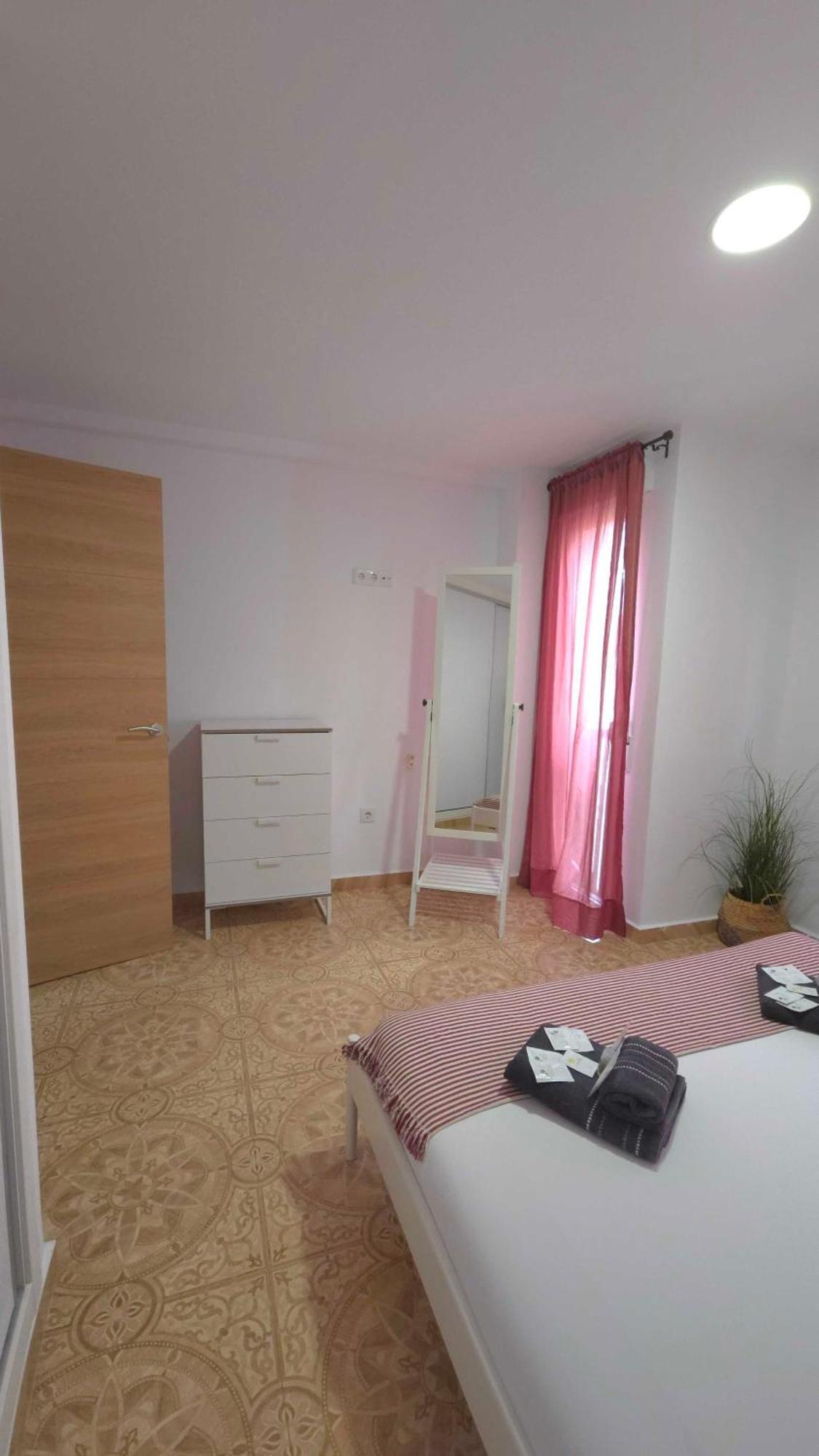 Suncastle Apartamentos Alicante -With Sunny Rooftop Terrace And Barbecue Exteriér fotografie
